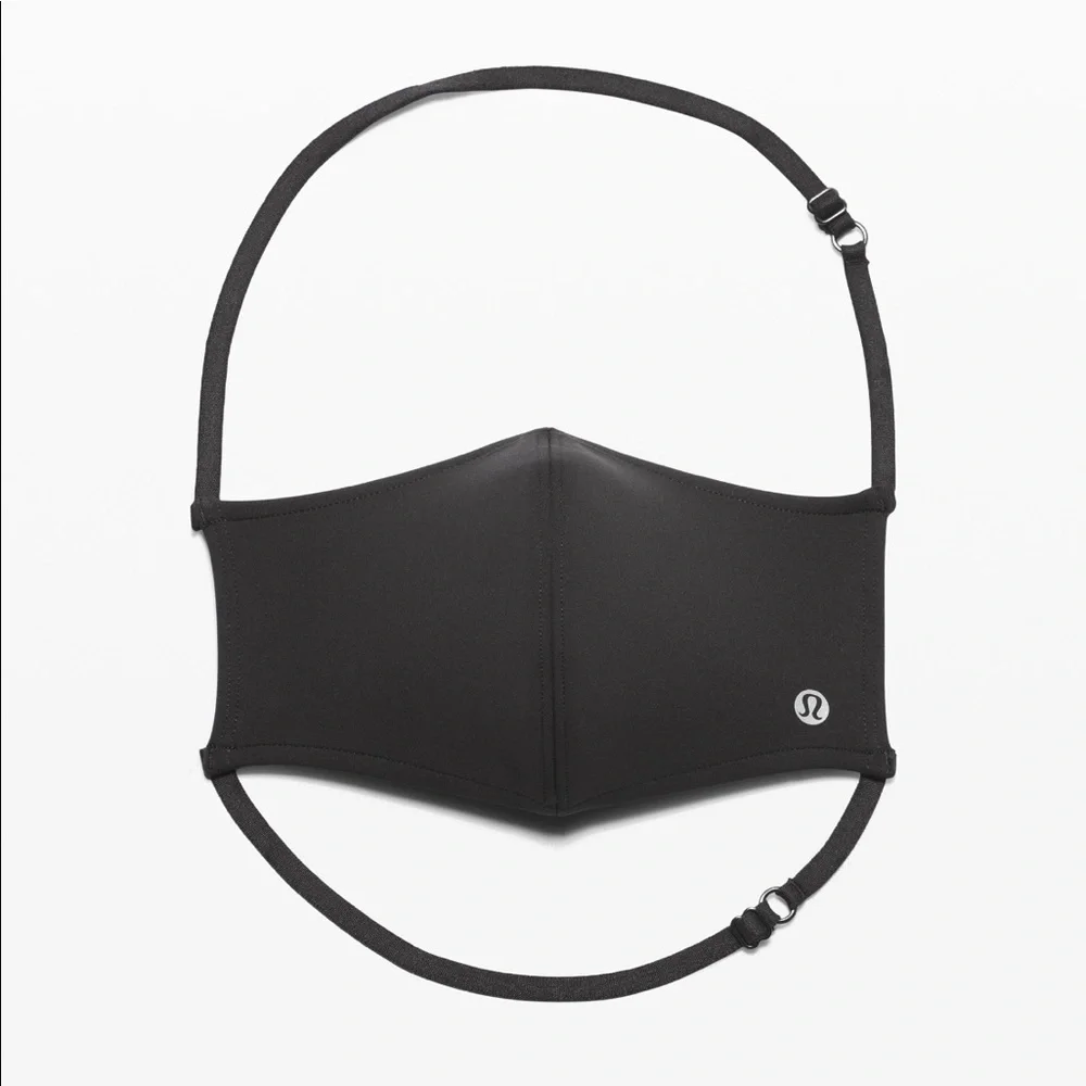 Lululemon • Double Strap Face Mask *Black*